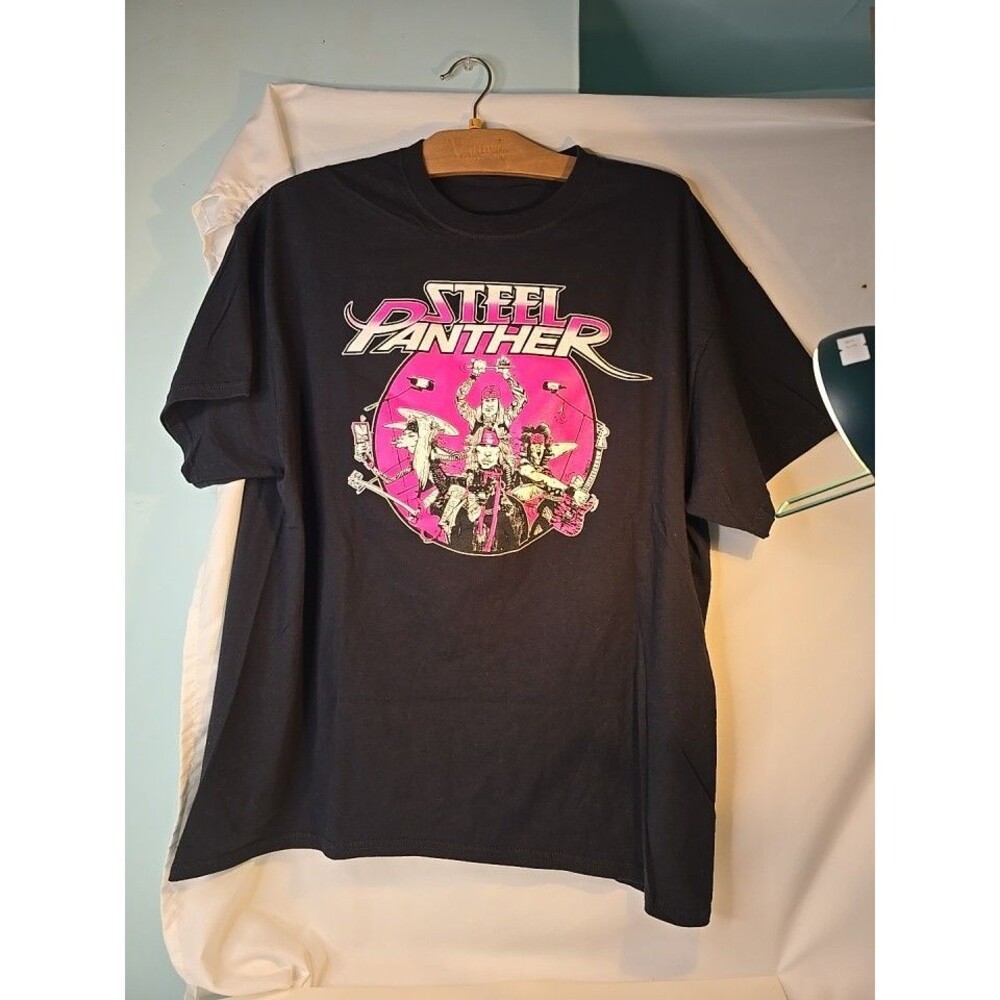 Steel Panther Band Graphic Black/Pink Heavy Cotton TShirt Size XL, 2 Sided